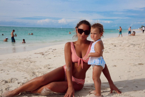 Sam Faiers bikini