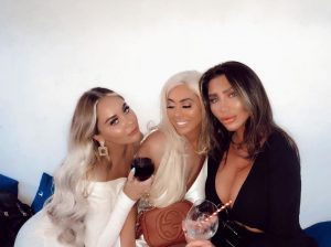 Lauren was at Marnie Simpson's gender reveal party (Credit: Instagram/ @antioniaknowles_)