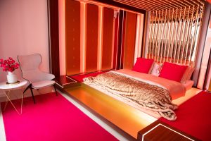 LOVE ISLAND HIDEAWAY