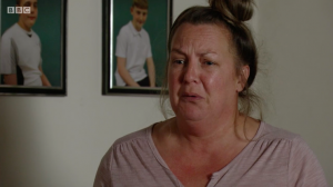 WARNING: Embargoed for publication until 00:00:01 on 21/05/2019 - Programme Name: EastEnders - April - June - 2019 - TX: 30/05/2019 - Episode: EastEnders - April - June - 2019 - 5928 (No. 5928) - Picture Shows: *STRICTLY NOT FOR PUBLICATION UNTIL 00:01HRS TUESDAY 21st MAY 2019* Karen is upset that Chatham and Riley were attacked. Karen Taylor (LORRAINE STANLEY) - (C) BBC - Photographer: Jack Barnes