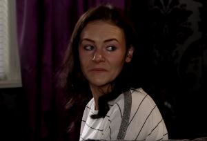 Vicky is pregnant with Robert's baby Coronation Street