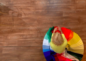 Holly Willoughby This Morning fall