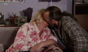Jan and Eileen kiss Coronation Street