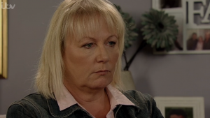 Coronation Street actress Sue Cleaver dyes her hair pink during coronavirus lockdown