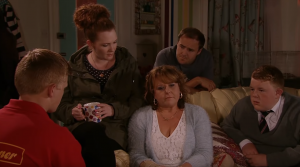 Former Coronation Street star Wendi Peters teases return for Cilla Battersby-Brown