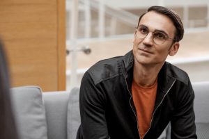 Henry Lloyd-Hughes as Aaron Peel in Killing Eve (Credit: BBC)