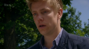 Robert attacked Lee Emmerdale