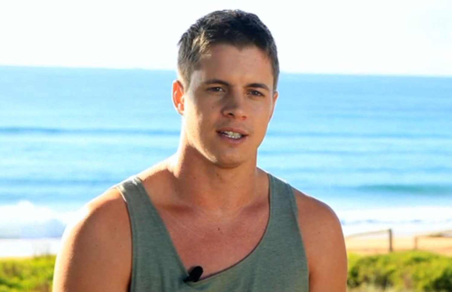 Johnny Ruffo as Chris Harrington in Home And Away