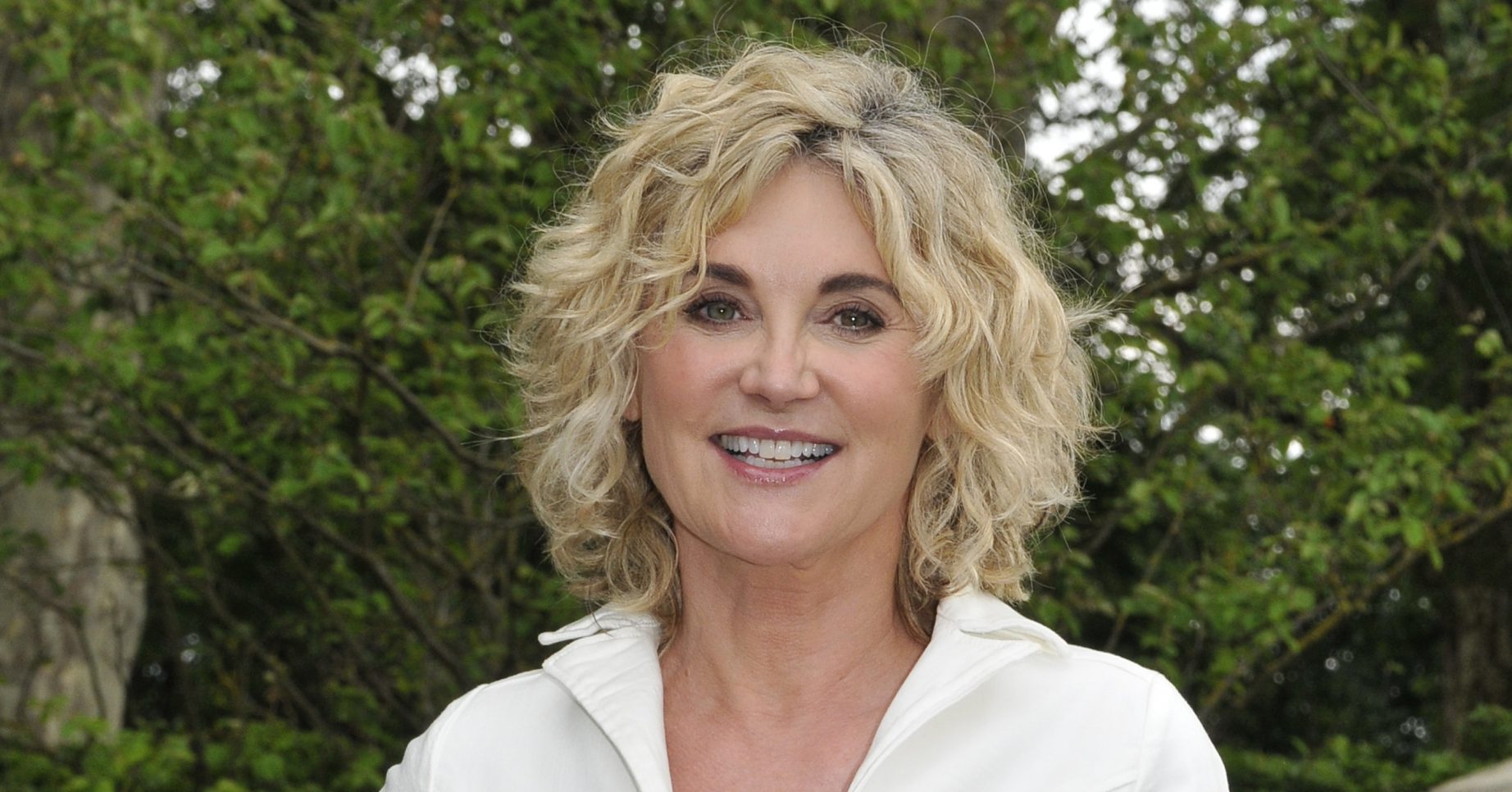 Celebrity Guests attend the 2019 RHS Chelsea Flower Show, The Royal Hospital, Chelsea, London, SW3 4SR on VIP & Press Day on Monday 20 May 2019. Pictured: Anthea Turner Ref: SPL5092176 200519 NON-EXCLUSIVE Picture by: Sue Andrews / SplashNews.com Splash News and Pictures Los Angeles: 310-821-2666 New York: 212-619-2666 London: 0207 644 7656 Milan: +39 02 56567623 photodesk@splashnews.com World Rights