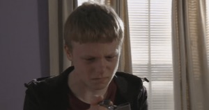 Bobby Beale tries to set family home alight?