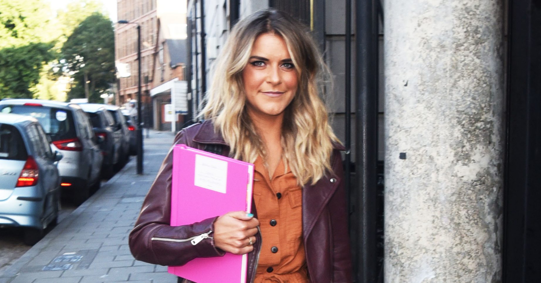 On the day her on screen soap character gets killed off Gemma Oaten departs the Paddington Arts theater where she is rehearsing her new play Ten Times Table Pictured: Gemma Oaten Ref: SPL5116799 190919 NON-EXCLUSIVE Picture by: Alucard / SplashNews.com Splash News and Pictures Los Angeles: 310-821-2666 New York: 212-619-2666 London: +44 (0)20 7644 7656 Berlin: +49 175 3764 166 photodesk@splashnews.com World Rights