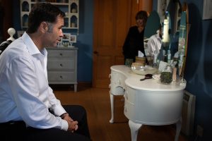 Does Graham spill the truth to Rhona? (Credit: ITV)