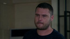 Aaron Dingle tears divorce