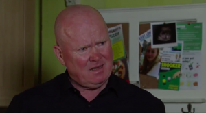 Lisa exposes truth about Sharon's baby to Phil