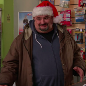 Coronation Street LOVED seeing 'legend' actor Victor McGuire from Bread in guest role