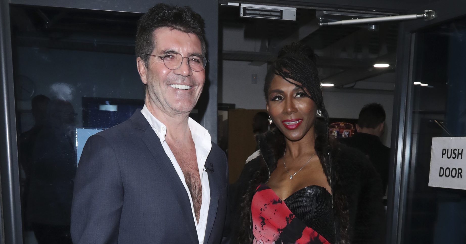 X Factor, Singer, Music, Group, Musician, London, Pussycat Dolls, Actress, Judge, Celebrity, Finals Pictured: Simon Cowell,Sinitta Ref: SPL5132594 011219 NON-EXCLUSIVE Picture by: SplashNews.com Splash News and Pictures Los Angeles: 310-821-2666 New York: 212-619-2666 London: +44 (0)20 7644 7656 Berlin: +49 175 3764 166 photodesk@splashnews.com World Rights