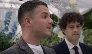 Dom and Lofty split up Holby City