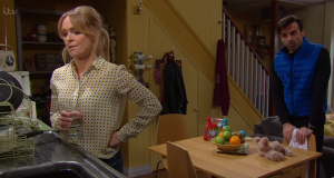 Vanessa and Pierce had a fued when he was with Rhona Emmerdale