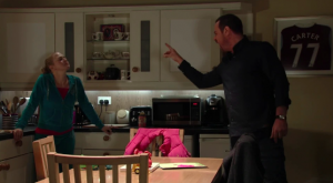 Mick and Linda row EastEnders