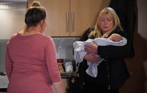 EastEnders SPOILERS: Karen prepares to leave Walford