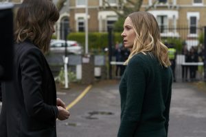 DI Karen Renton (Katherine Kelly) had first suspected Laura Nielson (Joanne Froggatt) was behind Andrew's murder (Credit: ITV)