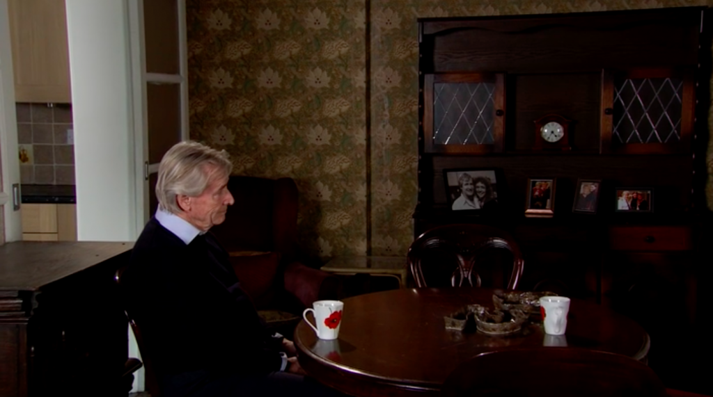 Coronation Street fans in tears as Ken leaves the cobbles after 59 years