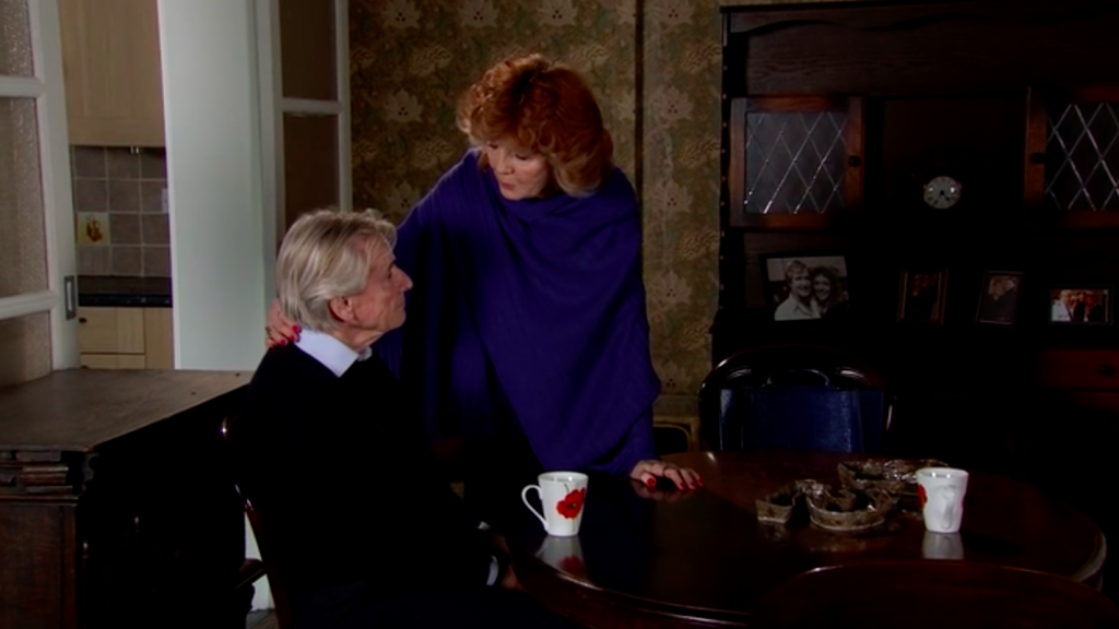 Coronation Street fans in tears as Ken leaves the cobbles after 59 years