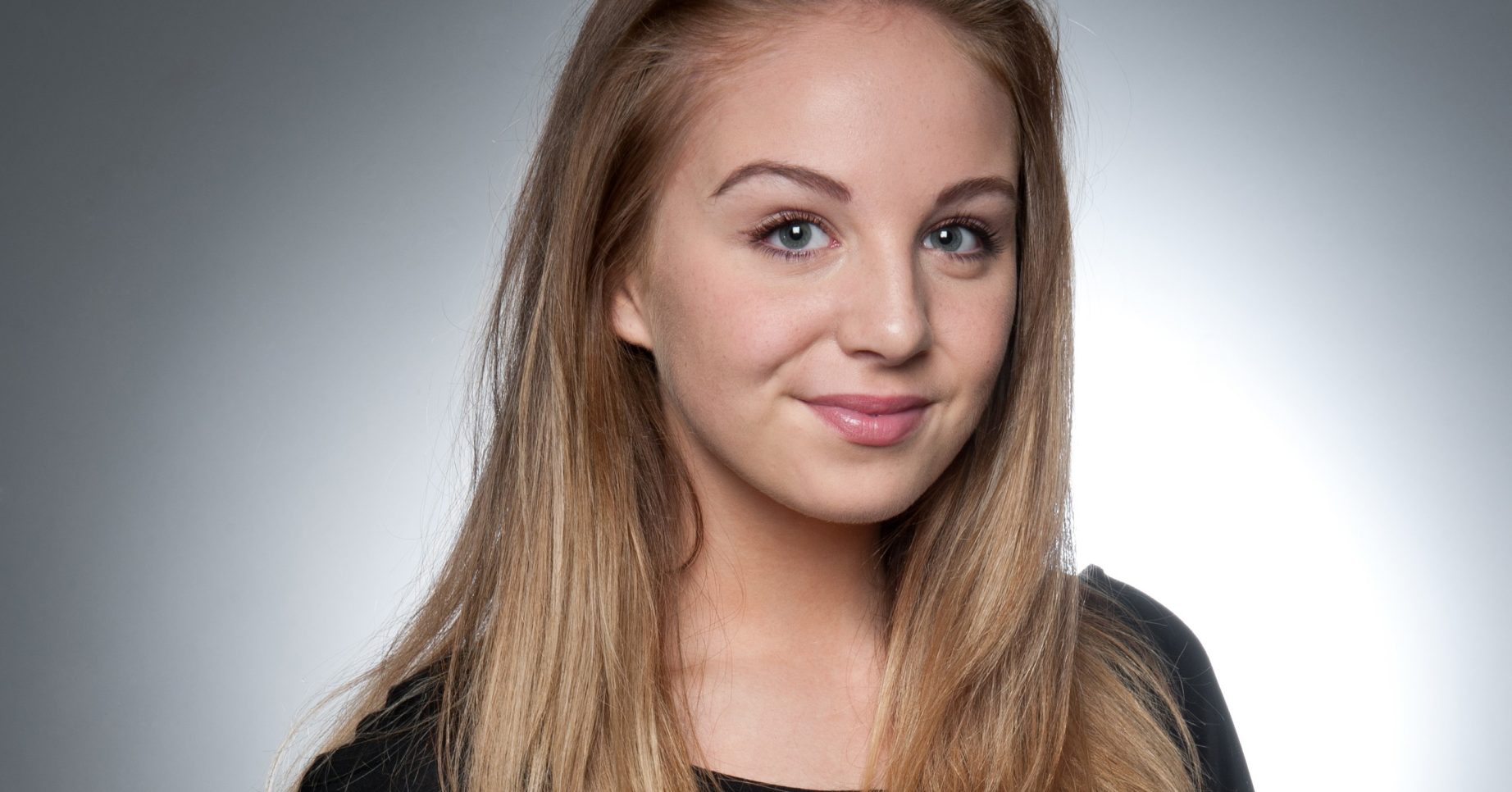 Emmerdale fans predict Belle and Andrea will both fall pregnant by Jamie