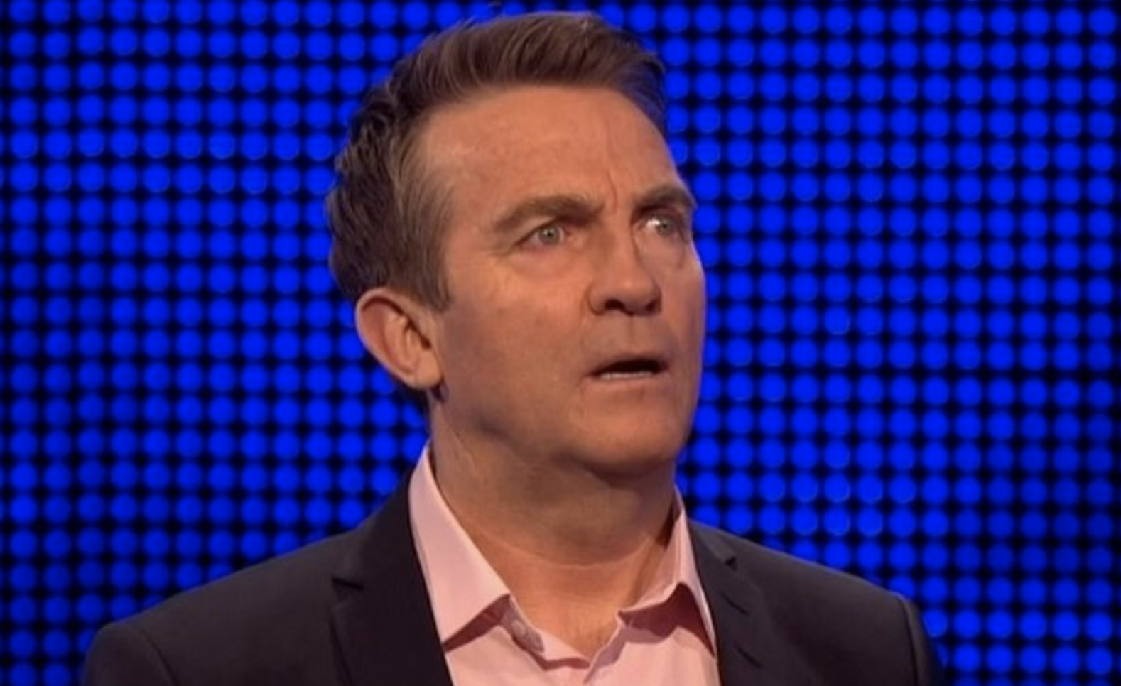 the chase host bradley walsh is shocked at right answer