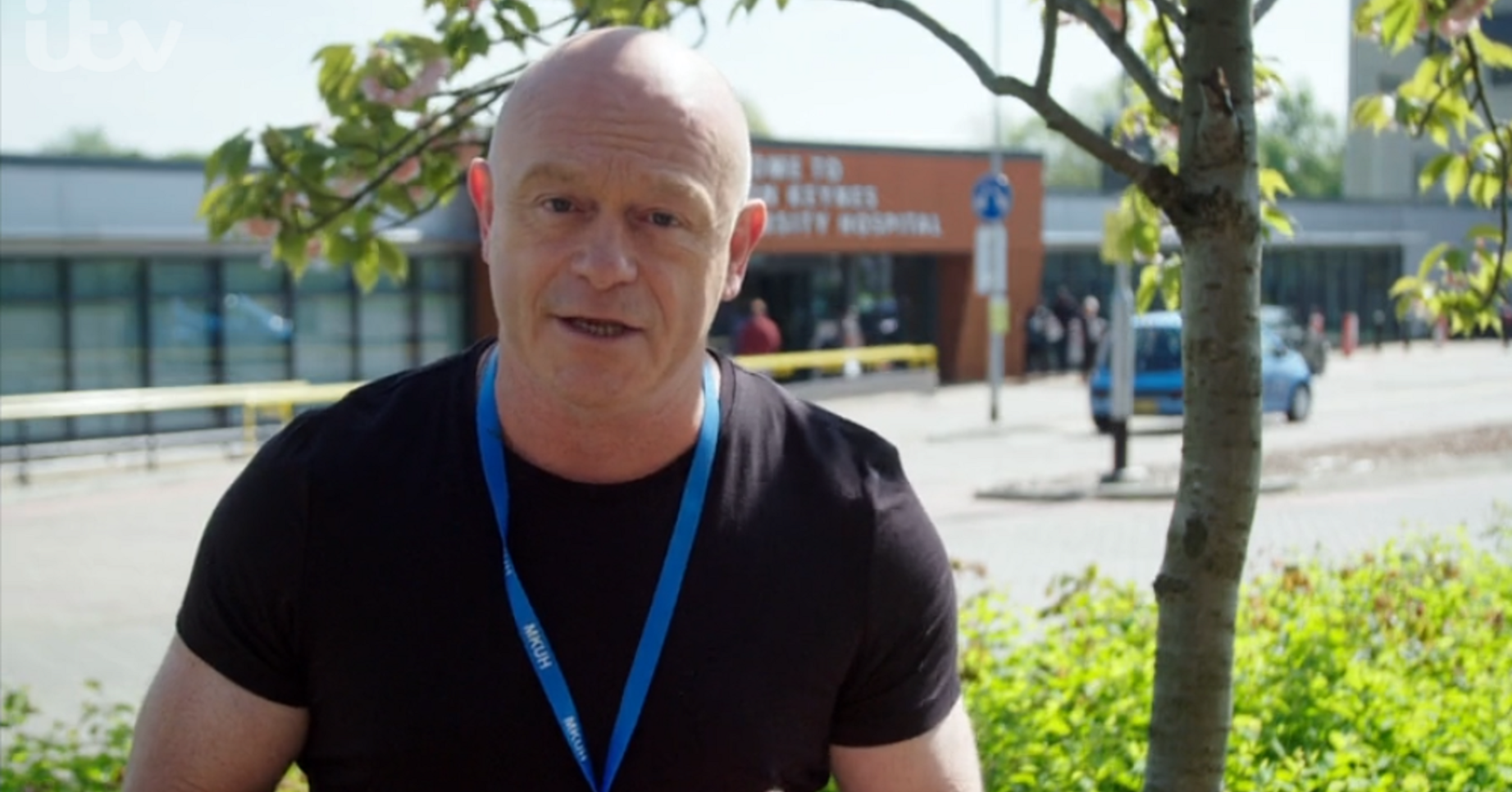 Ross Kemp On the NHS Frontline