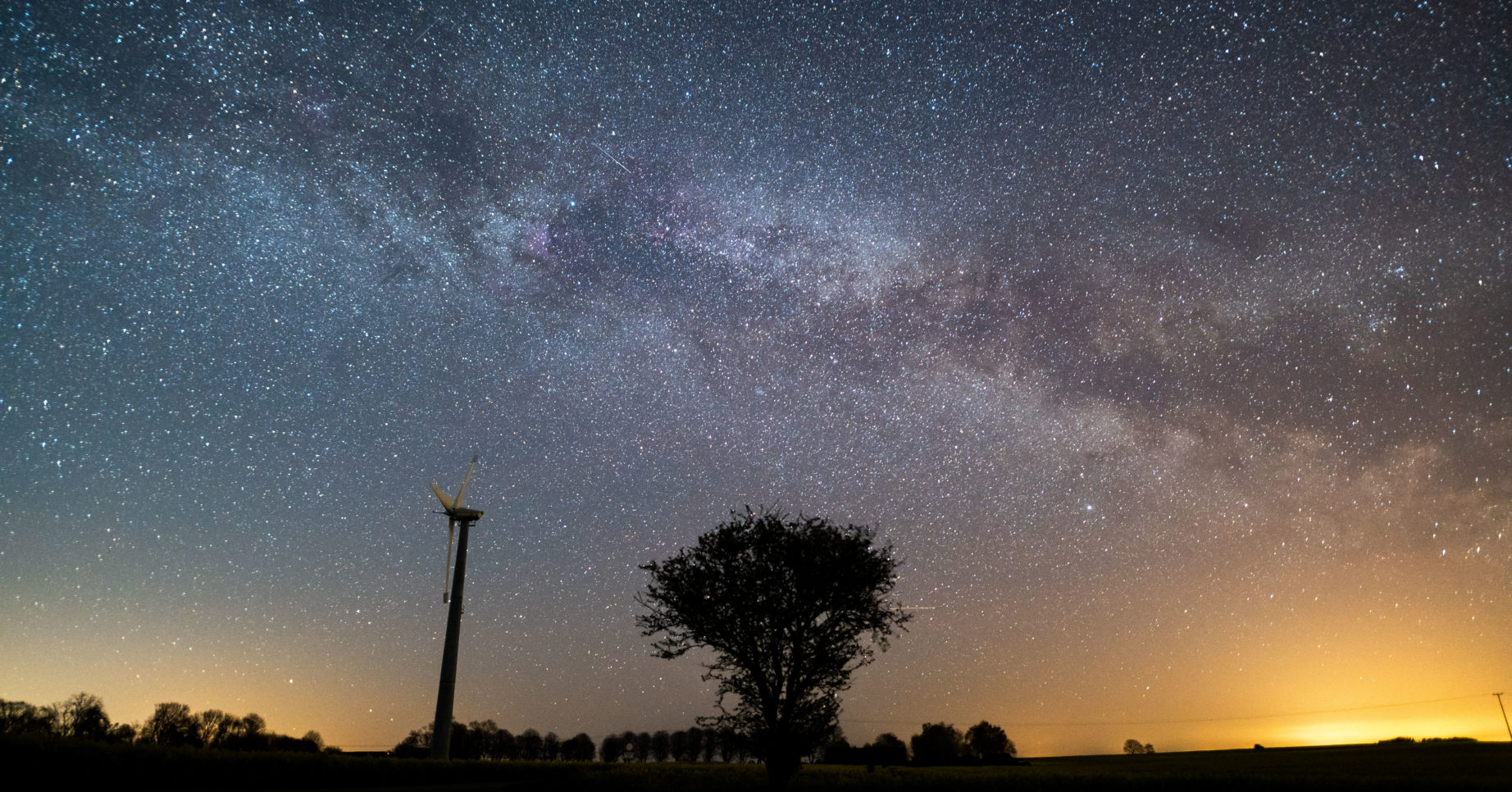 Supermoon meteor shower planets