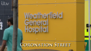 Coronation Street fans baffled by hospital blunder in hospital scenes 
