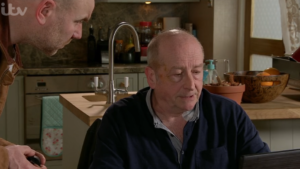 Coronation Street viewers thinks Geoff's video footage could lead to his downfall despite being deleted