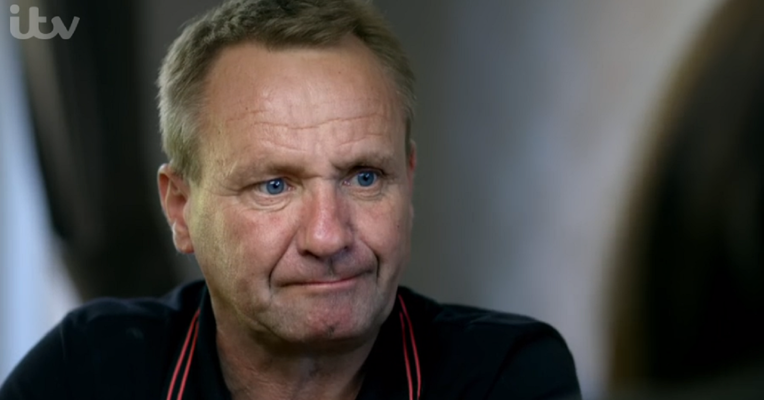 Simon on Long Lost Family: Born Without Trace