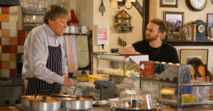 Coronation Street SPOILERS: Shona kisses David