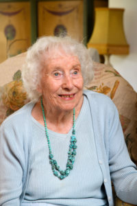 Coronation Street viewers emotional as residents sing We'll Meet Again after Vera Lynn's death