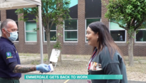 Emmerdale star Lisa Riley gives fans behind the scenes look at filming on soap 