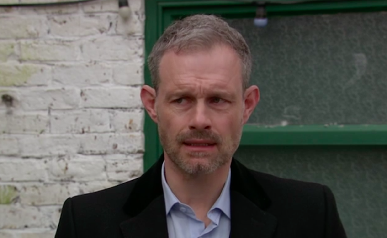 coronation street's nick tilsley breaks down