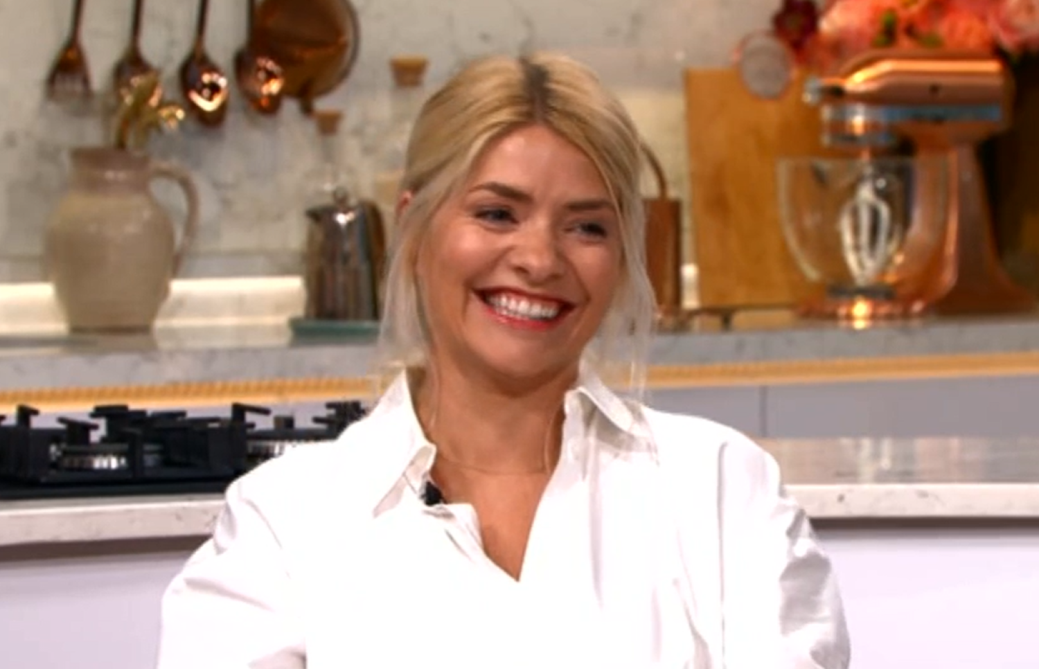 This Morning's Holly Willoughby praises 'clever kids' as she shares their artistic skills