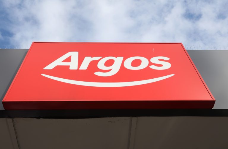 Argos advert causes huge debate on social media Entertainment Daily