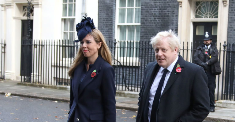 Carrie Symonds 'enjoys holiday in Italy after Boris ...