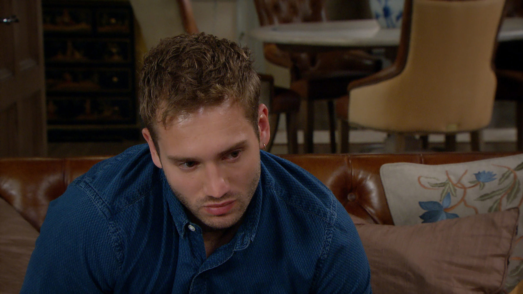 Jamie gets drunk and Sam and Cain reveal their plan in Emmerdale 