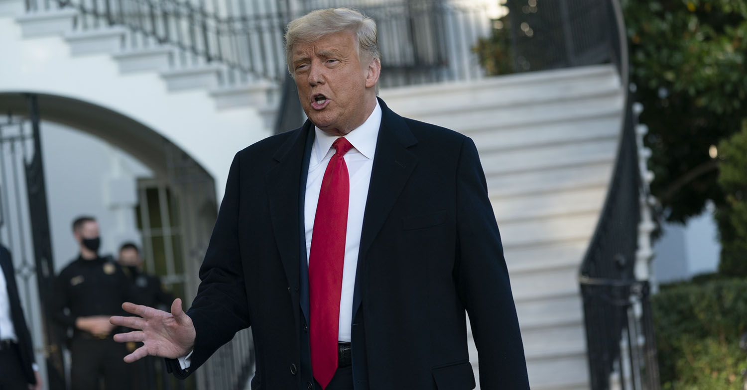 donald trump leaving the white house