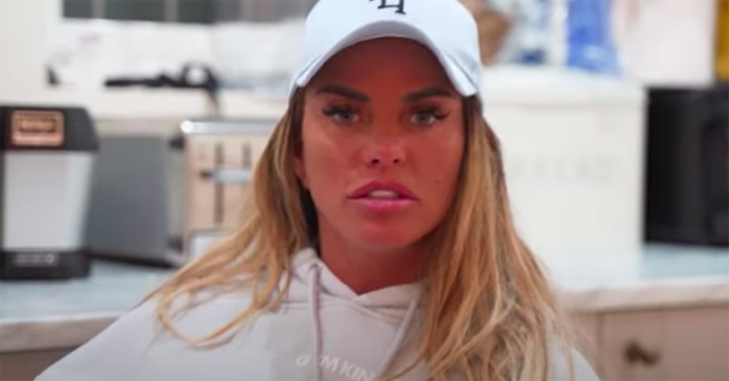 katie price at her home