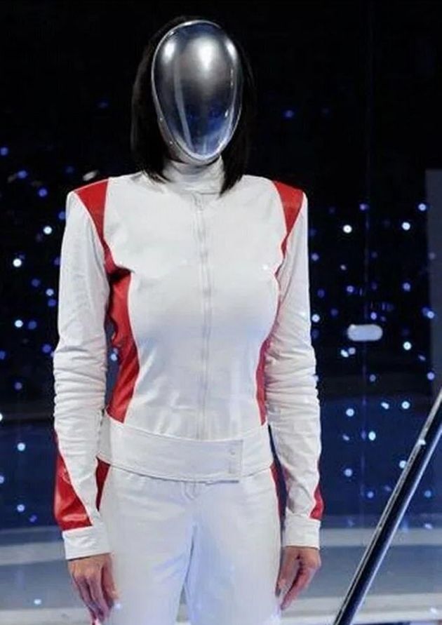 The Body on The Cube playing a game