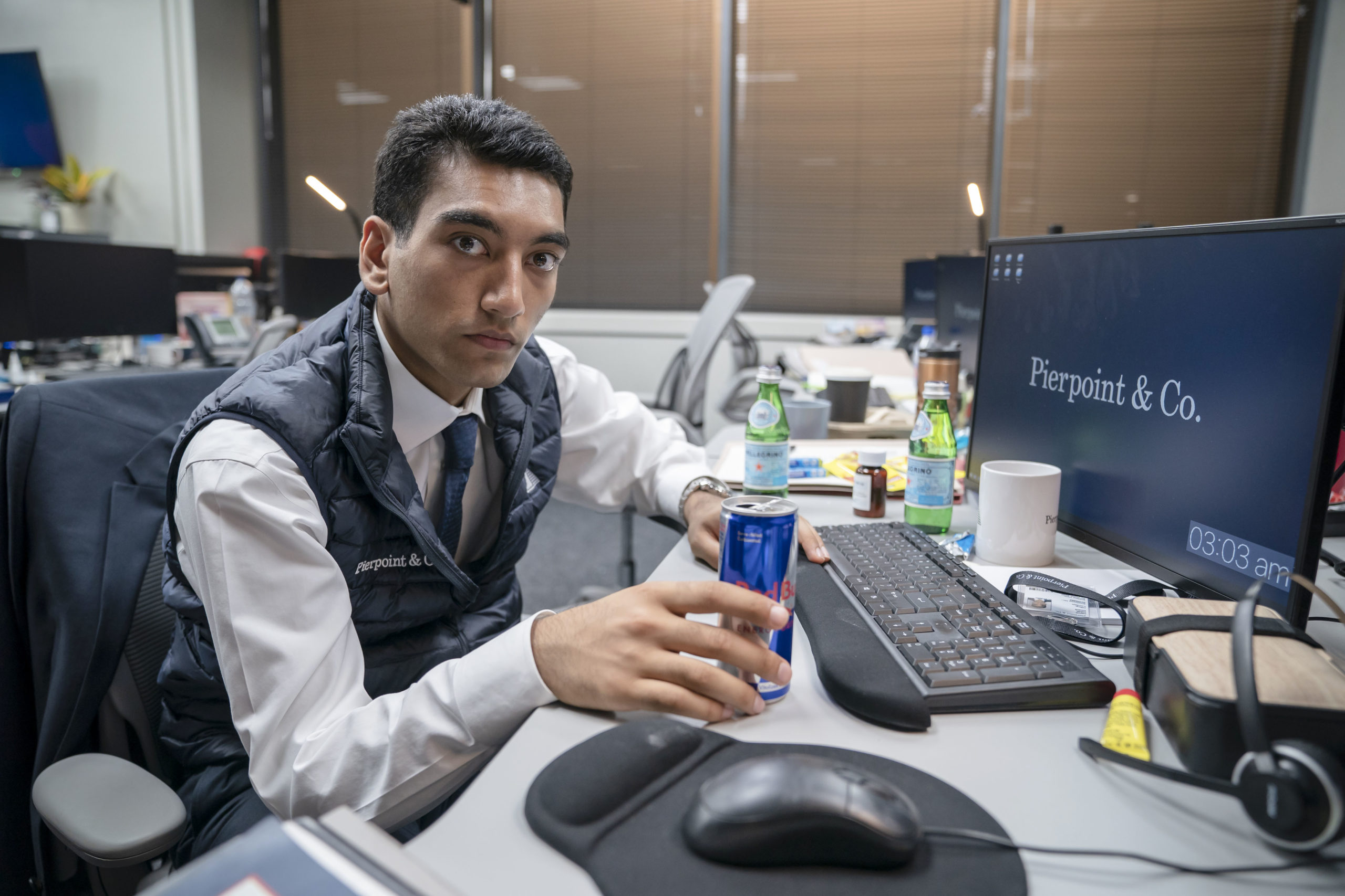 Nabhaan Rizwan as Hari Kaur in Industry on BBC Two