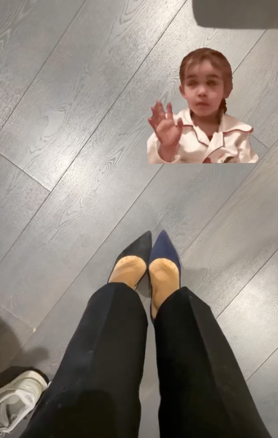 Holly Willoughby wearing odd shoes