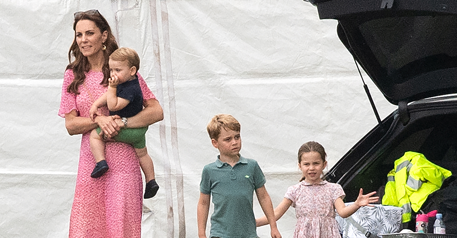 kate middleton with her children