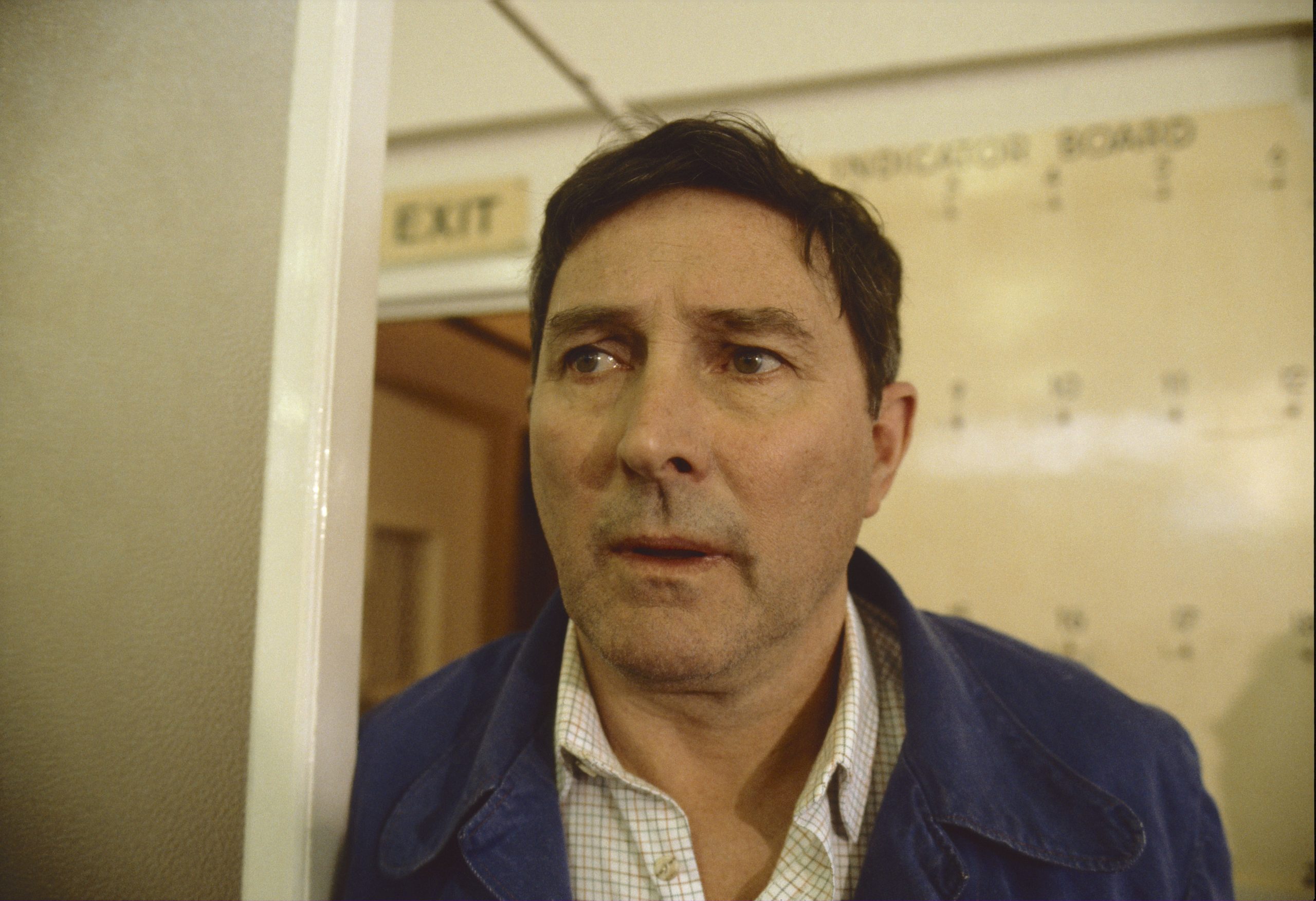 Mark Eden played Alan Bradley 