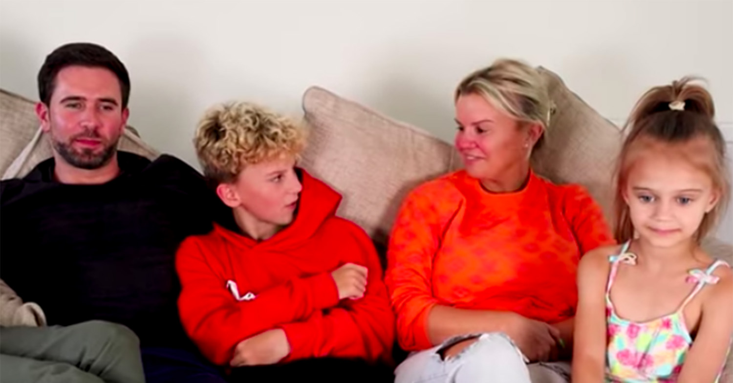 Kerry with Ryan and two of her kids